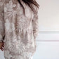 Top met paillettenprint